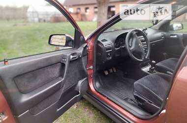 Хетчбек Opel Astra 2001 в Гадячі