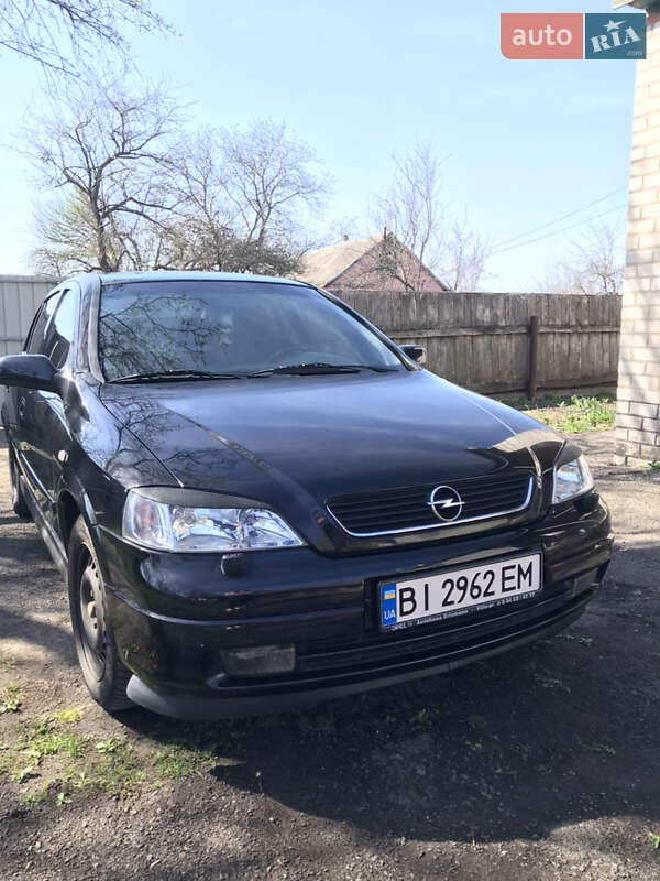 Opel Astra 2003