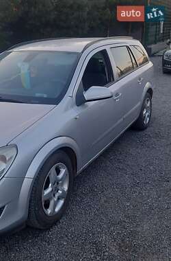 Универсал Opel Astra 2008 в 