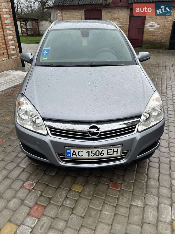 Opel Astra 2008