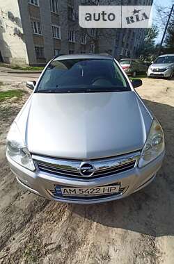 Універсал Opel Astra 2007 в Житомирі