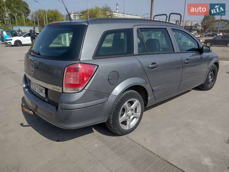 Универсал Opel Astra 2005 в Запорожье