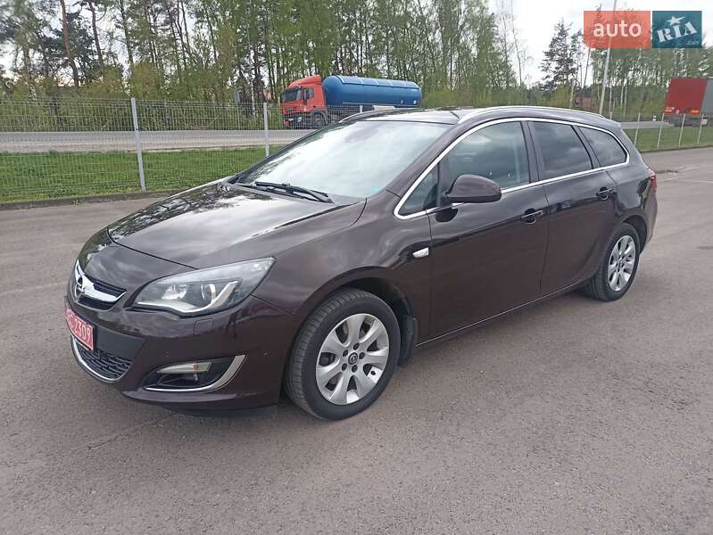 Универсал Opel Astra 2014 в Ковеле