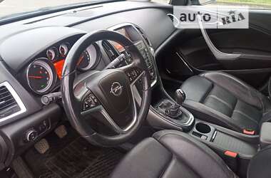 Универсал Opel Astra 2014 в Ковеле