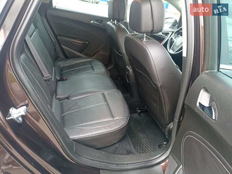 Универсал Opel Astra 2014 в Ковеле