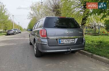 Универсал Opel Astra 2004 в Луцке