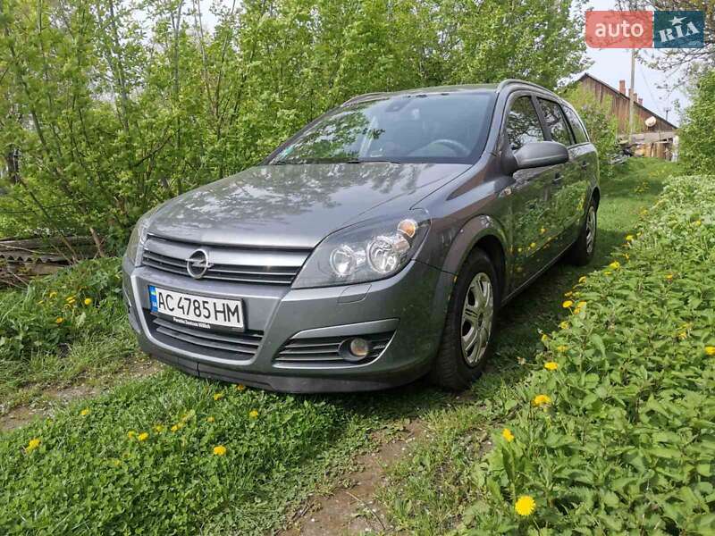Универсал Opel Astra 2004 в Луцке