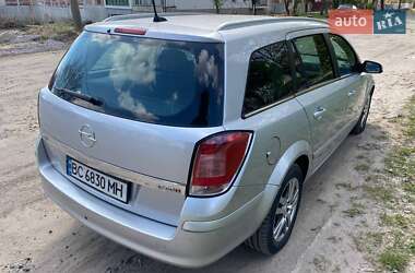 Универсал Opel Astra 2008 в Львове