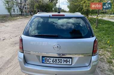 Универсал Opel Astra 2008 в Львове