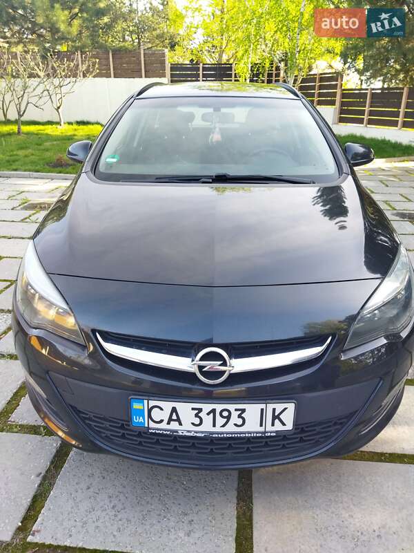 Opel Astra 2015