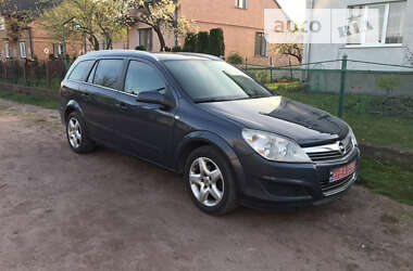 Універсал Opel Astra 2008 в Червонограді