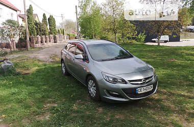 Універсал Opel Astra 2013 в Чернівцях