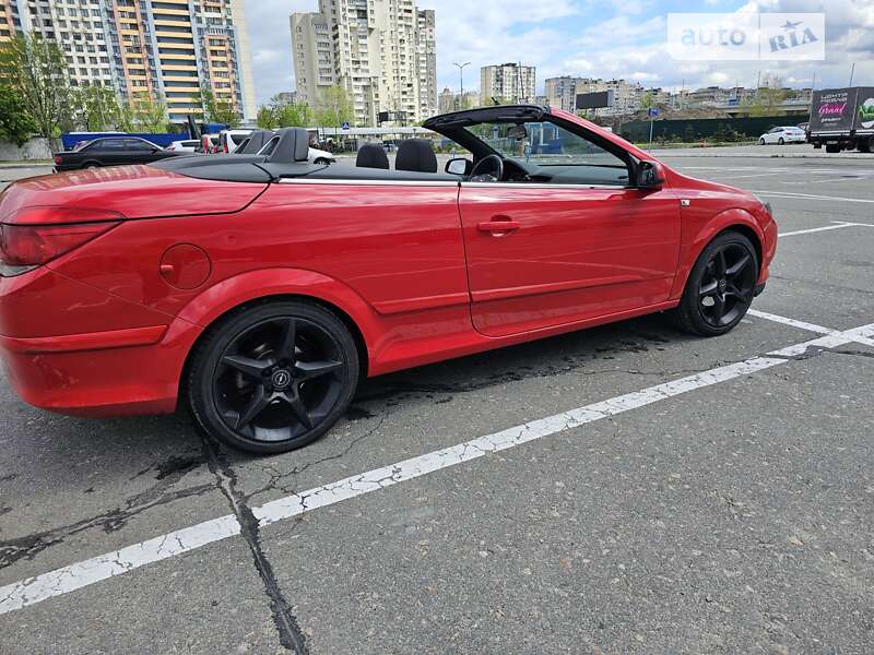 Кабриолет Opel Astra 2008 в Киеве
