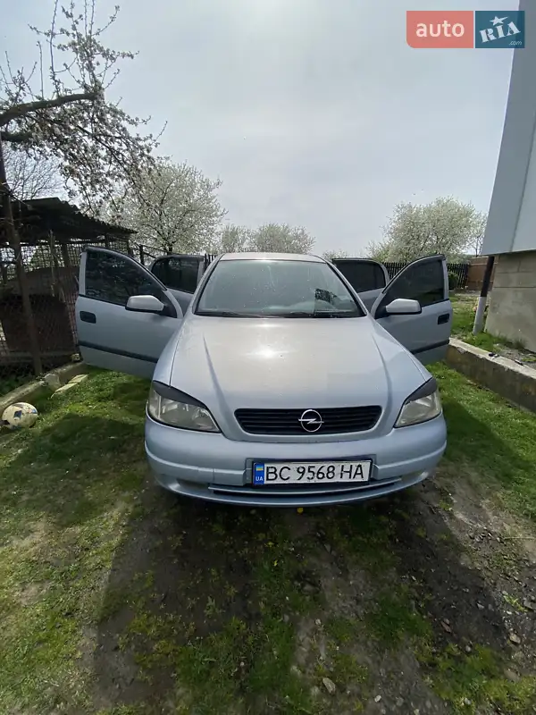Opel Astra 2004
