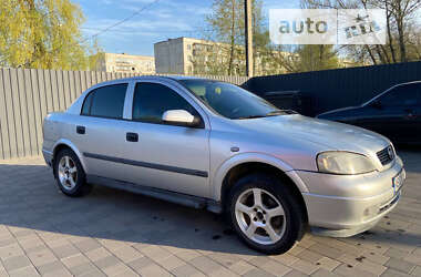 Седан Opel Astra 2004 в Павлограде