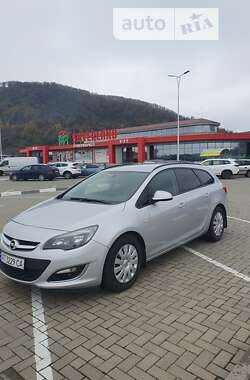 Універсал Opel Astra 2013 в Мукачевому