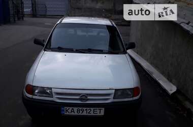 Хэтчбек Opel Astra 1994 в Киеве
