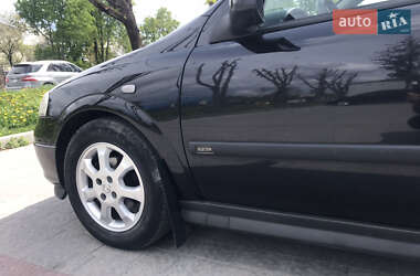 Купе Opel Astra 2002 в Тернополе