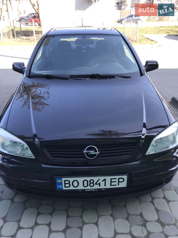 Купе Opel Astra 2002 в Тернополе