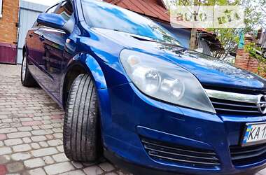 Универсал Opel Astra 2005 в Тульчине