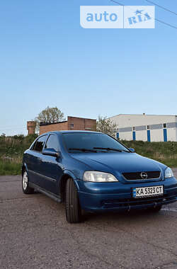 Хэтчбек Opel Astra 2002 в Полтаве