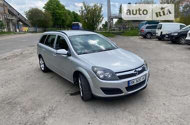 Универсал Opel Astra 2005 в Ровно