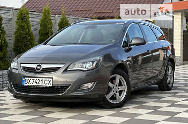 Универсал Opel Astra 2010 в Летичеве