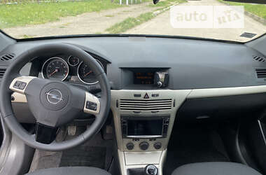 Універсал Opel Astra 2007 в Стрию