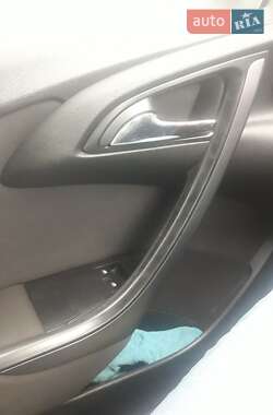 Універсал Opel Astra 2014 в Золочеві