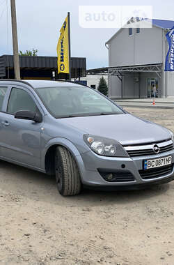 Універсал Opel Astra 2005 в Львові