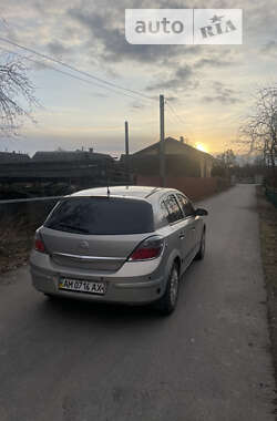 Хетчбек Opel Astra 2008 в Житомирі