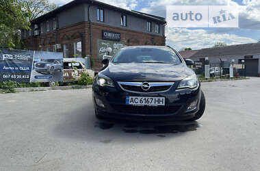 Універсал Opel Astra 2011 в Сумах