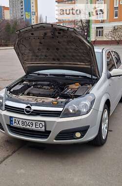 Хэтчбек Opel Astra 2006 в Харькове