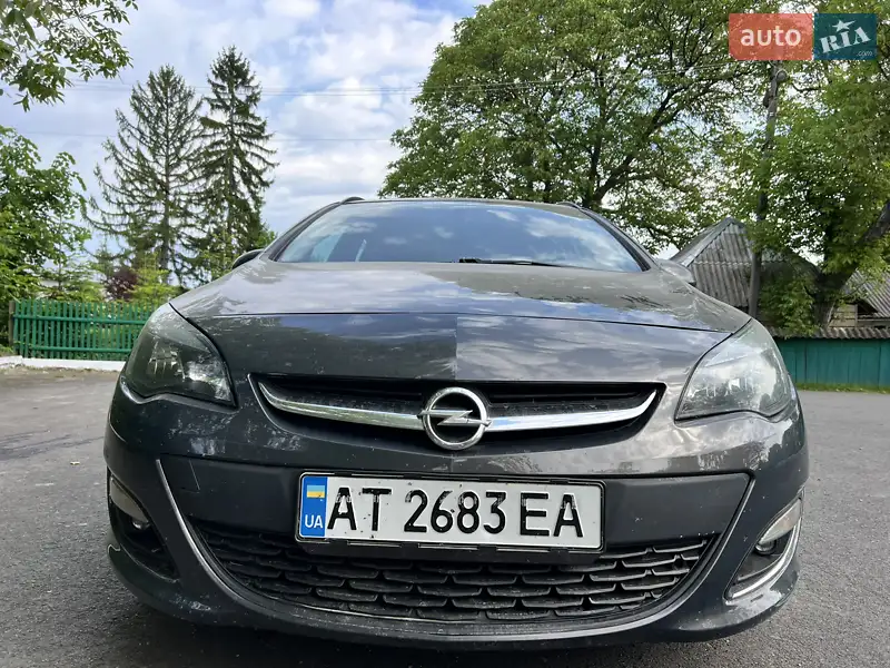 Opel Astra 2013