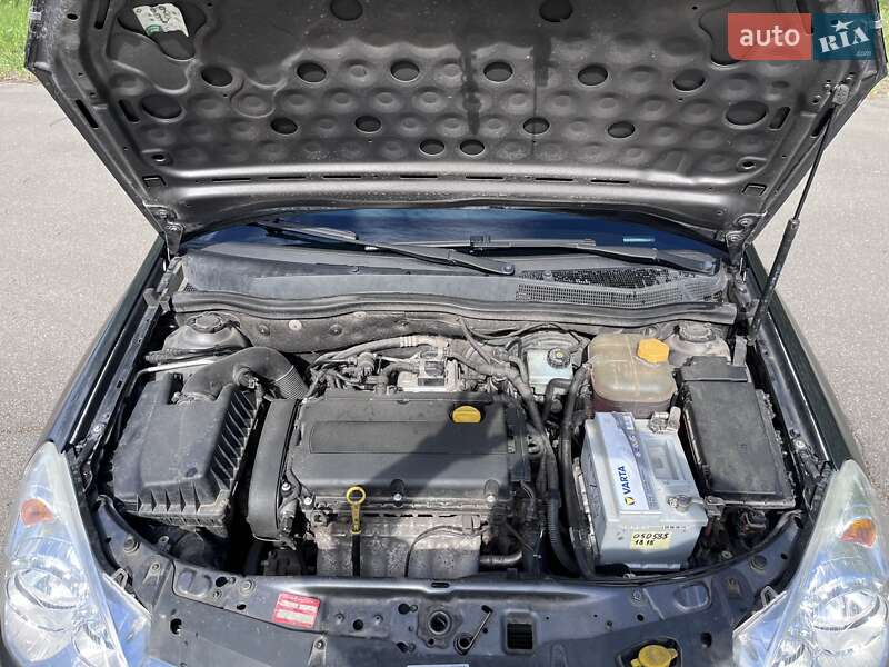 Универсал Opel Astra 2009 в Белой Церкви