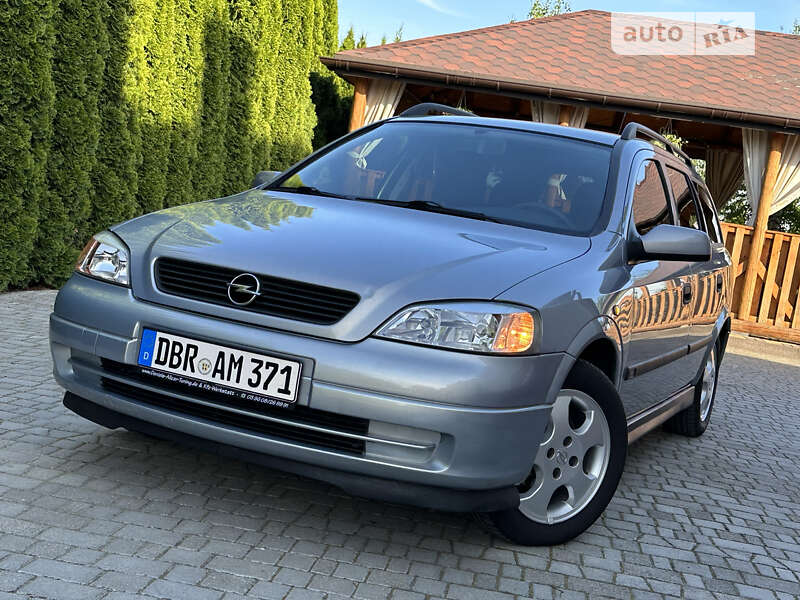 Универсал Opel Astra 2000 в Самборе