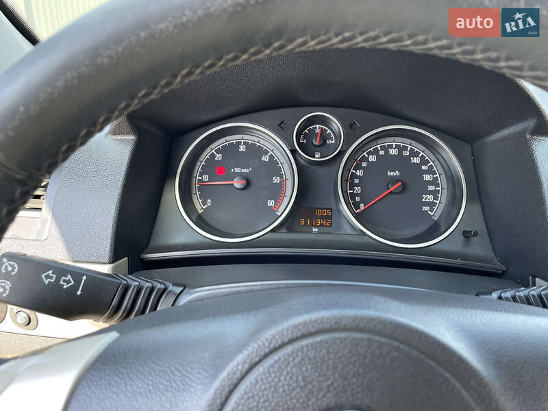 Універсал Opel Astra 2008 в Львові