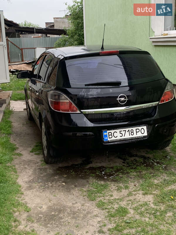 Хетчбек Opel Astra 2007 в Львові