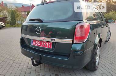 Универсал Opel Astra 2005 в Надворной