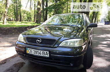 Седан Opel Astra 2006 в Черновцах