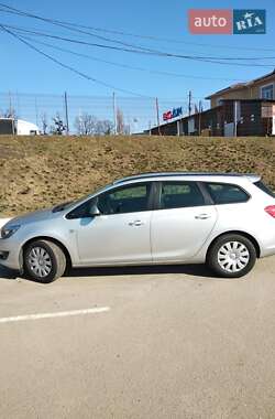 Универсал Opel Astra 2015 в 