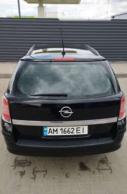 Универсал Opel Astra 2007 в Житомире