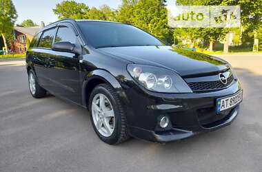 Универсал Opel Astra 2004 в Ивано-Франковске