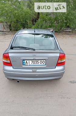 Хэтчбек Opel Astra 2005 в Киеве