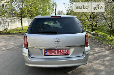 Универсал Opel Astra 2007 в Чернигове