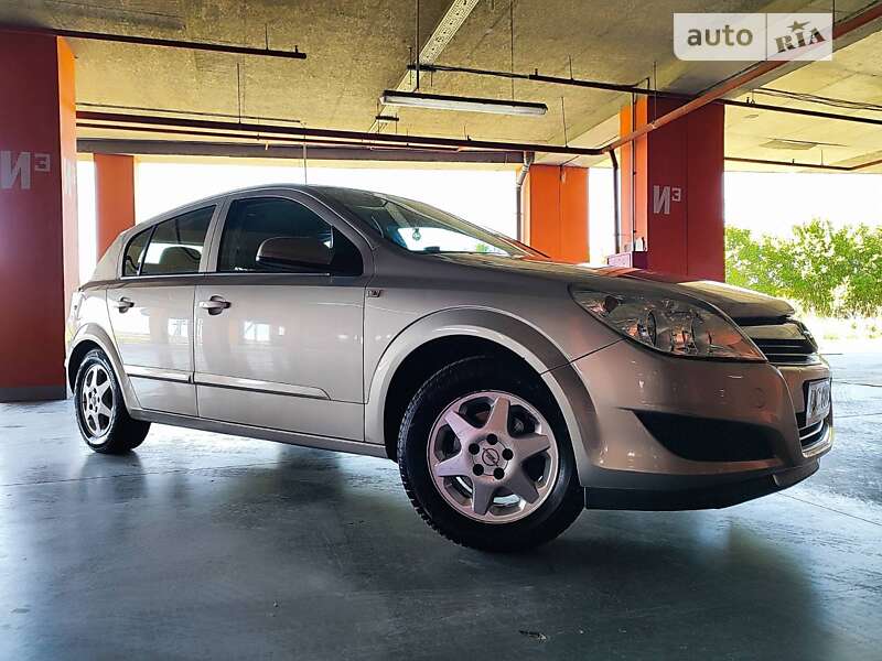 Хетчбек Opel Astra 2009 в Львові фото 7 Хетчбек Opel Astra 2009 в Львові