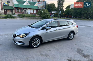 Універсал Opel Astra 2018 в Кам'янець-Подільському