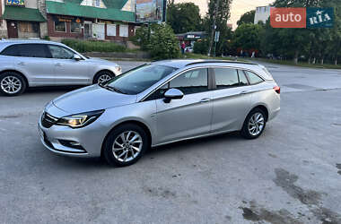 Універсал Opel Astra 2018 в Кам'янець-Подільському