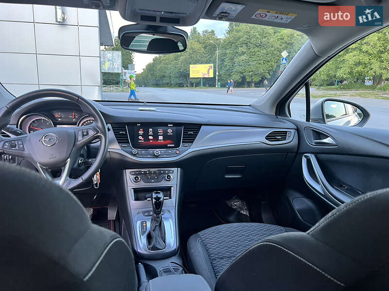 Універсал Opel Astra 2018 в Кам'янець-Подільському