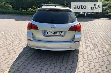 Универсал Opel Astra 2010 в Миргороде